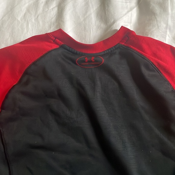 Black and Red Long sleeve Under Armour Pullover - Picture 5 of 5